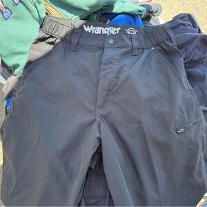 Wrangler Outdoor Black Shorts